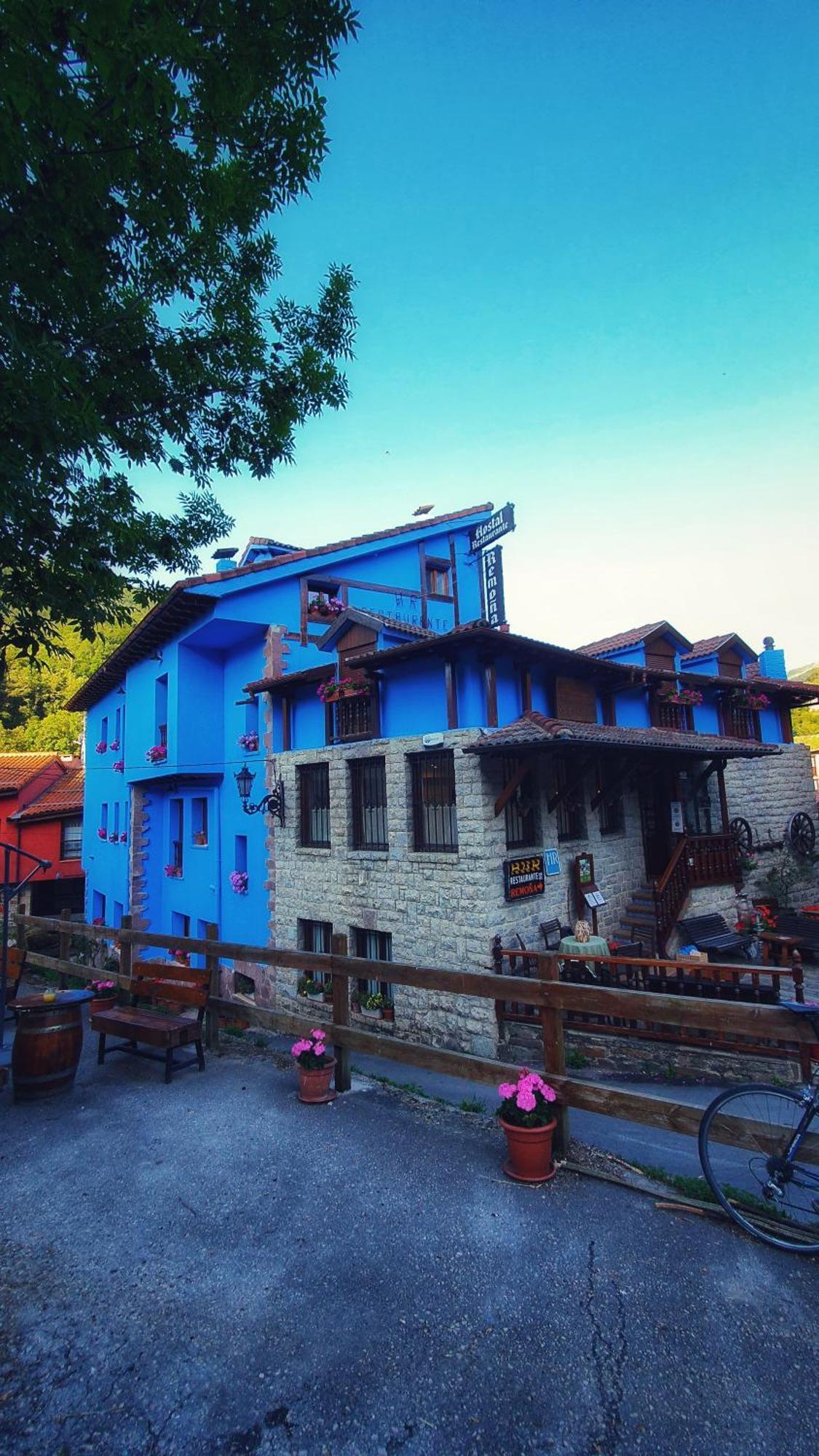 Hostal Remona Espinama Ngoại thất bức ảnh